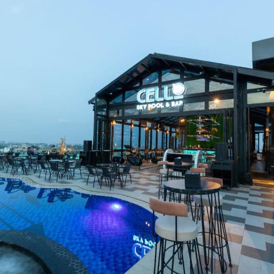De Paris Hotel Medan Exterior photo